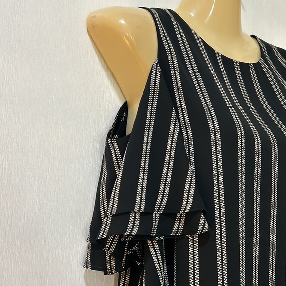 VERONICA M WOMENS TOP BLOUSE  BLACK & WHITE STRIPPED COLD SHOULDER SIZE SMALL - Picture 5 of 11